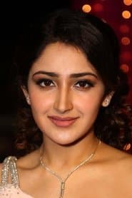 Sayesha Saigal في دور Kannukili