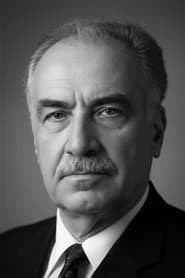 Fevzi Çakmak as Self