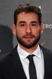 Jesús Carroza في دور Richi