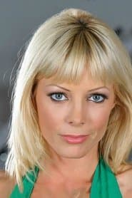 Holly Sampson في دور Emmanuelle