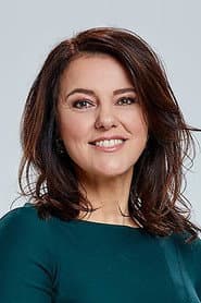 Susan Visser as Saar