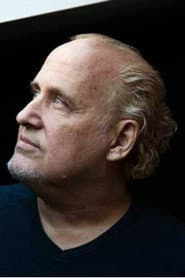 Bruce Benderson dans le rôle de Self