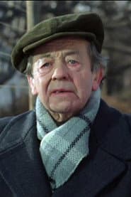 Walter Lendrich في دور Bahnwärter