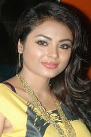 Meenakshi as "Baby", Mistress of Killi