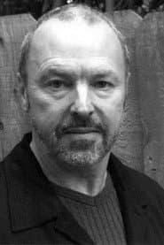 Stephen Markle dans le rôle de Cheerleader (Rupert)