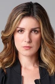 Shenae Grimes-Beech as Carly