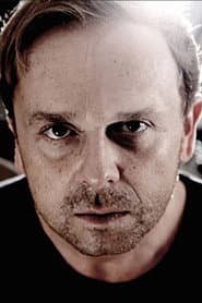 Christian Eigner dans le rôle de Self