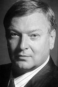 Андрей Давыдов dans le rôle de Anton de Vieira