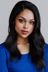 Ash Santos dans le rôle de Maria