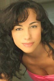 Jackeline Olivier as Maria Vierra