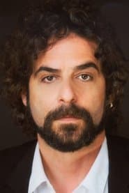 Alex Karzis في دور Bones