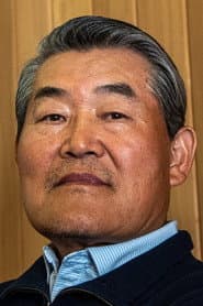 Kim Yong-man as Self