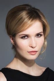 Lukerya Ilyashenko as Alena