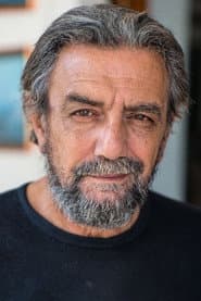 Gigi Savoia as Romano