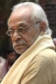 Dhritiman Chatterjee as Siddhartha Chaudhuri