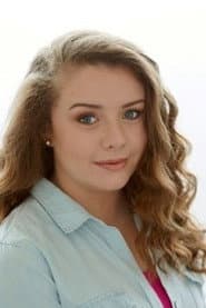 Alexa MacKell في دور Crew Member 2