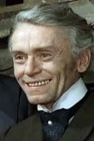 Christoph Beyertt as Geistlicher
