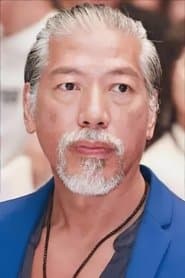 張耀揚 dans le rôle de Big Brother Smart
