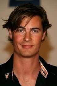Erik von Detten في دور Drew