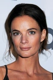 Gabrielle Anwar dans le rôle de Kristen Halloran