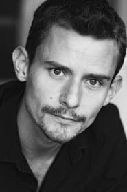Benjamin Bollen dans le rôle de Adrien Agreste / Chat Noir (voice)