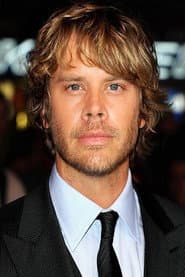 Eric Christian Olsen في دور Chippy (voice)