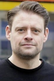Max Giermann as Horst Schnittlich