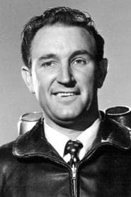 George D. Wallace dans le rôle de Tom Carter