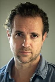 Tom Frank as Scott Staley