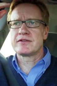 Thomas Patrick في دور Glen