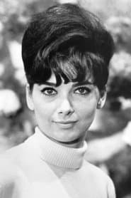 Suzanne Pleshette dans le rôle de Zira (voice)