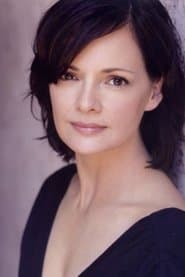 Stacy Edwards في دور Lucretia Clan