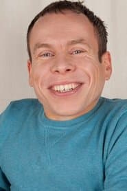 Warwick Davis في دور Leprechaun