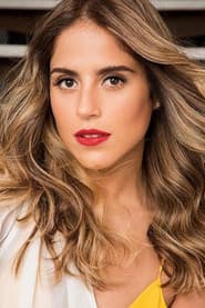 Camilla Camargo في دور Débora