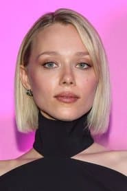 Ivanna Sakhno as Nadedja