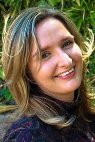 Rachel Atterson في دور Gretchen Matthews
