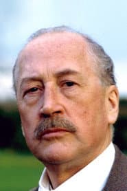Bernard Hepton dans le rôle de Thorpe