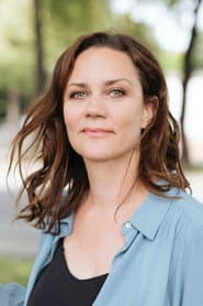 Kristina Bangert dans le rôle de Bankangestellte