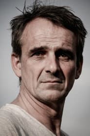 Matthias Neukirch as Christian Zischler
