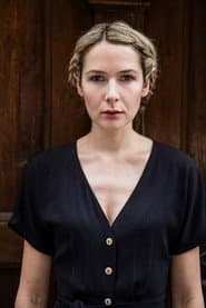 Julia Gruber dans le rôle de Vanessa
