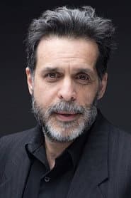 Pete Punito as Steve Kelly