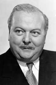 Lloyd Corrigan as Anton Zarecki (uncredited)