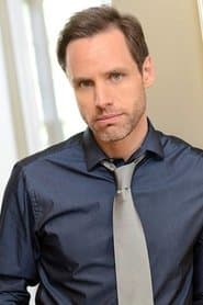 Daniel Thomas May dans le rôle de J.H.