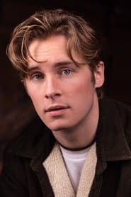 Michael Provost dans le rôle de Shannon