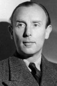 Gus McNaughton dans le rôle de Tom Trewitt (uncredited)