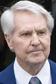 Holger Juul Hansen as Einar Moesgaard
