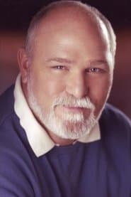Rob Morton dans le rôle de Custodian (George Elliot)