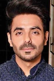 Aparshakti Khurana في دور Pushkin Verma