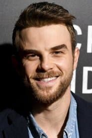 Nathaniel Buzolic في دور Jason