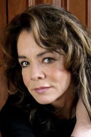 Stockard Channing as Ouisa